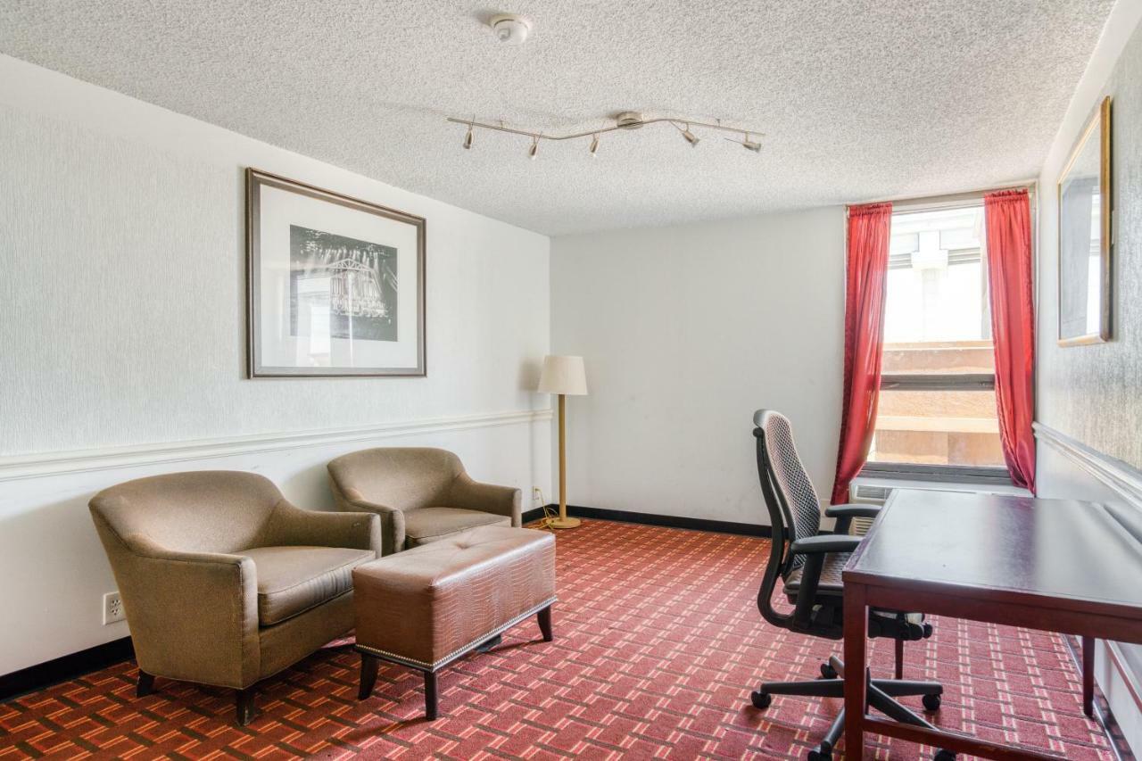 Hotel Oyo Townhouse Houston George Bush Intercontinental Exteriér fotografie